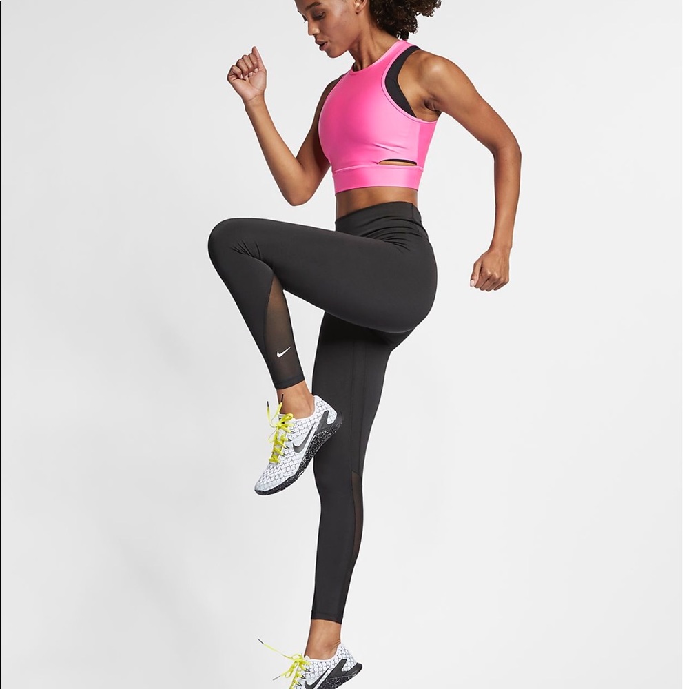 NWT Nike One Tight Fit 7/8 Length